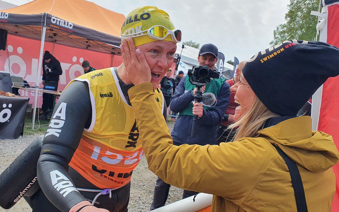 Lene Sandvoll arrives at the finish Ötillö Utö swimrun